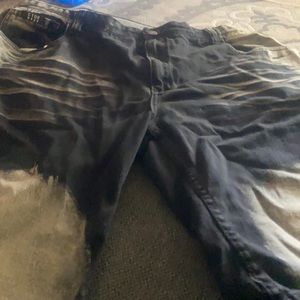 Shorts men’s distressed look